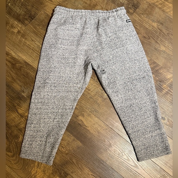 Superdry Cropped Loopback Joggers - Picture 5 of 12